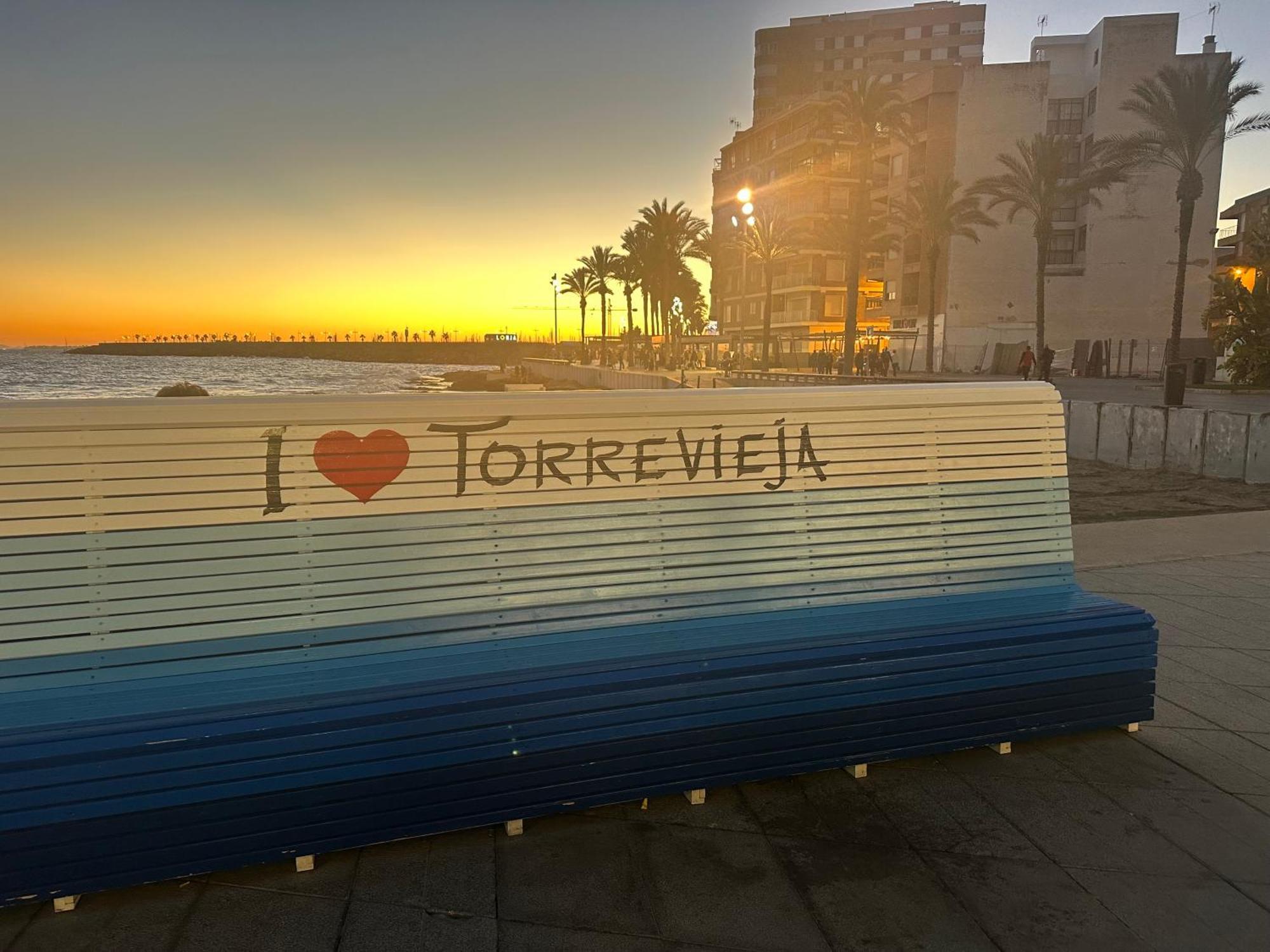 Casa Tierra Torrievieja Close To The Beach Playa Del Cura 또레비에하 외부 사진